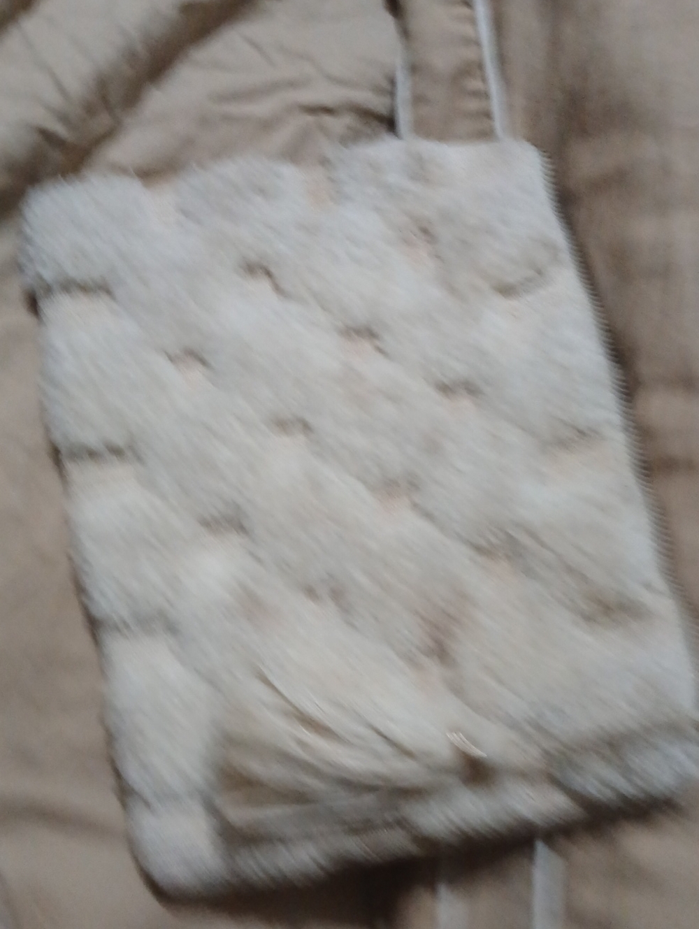 Plush Faux Fur Pillow - Cream Comfort